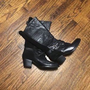 Orchard black leather boots
